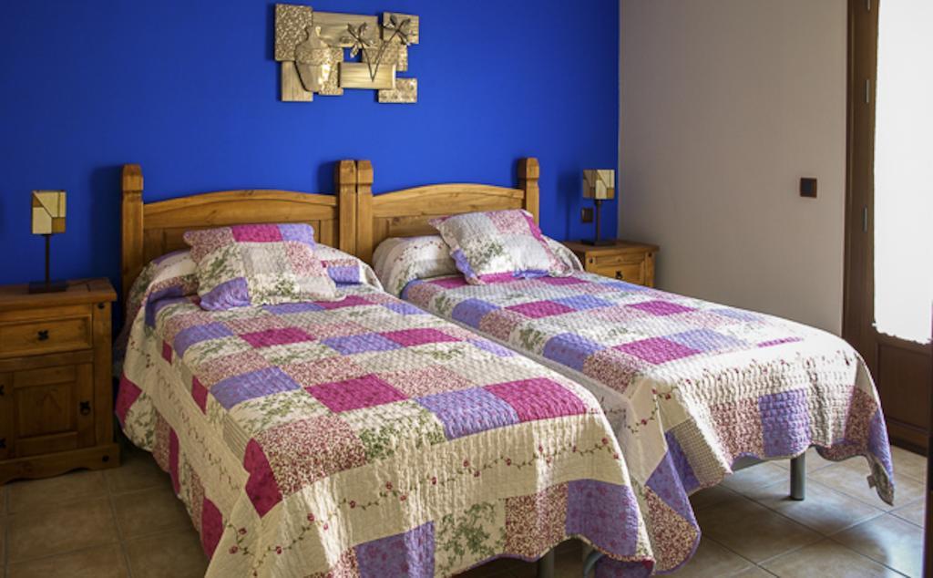 Apartamentos Rurales El Calama 萨尔萨德格拉纳迪利亚 客房 照片